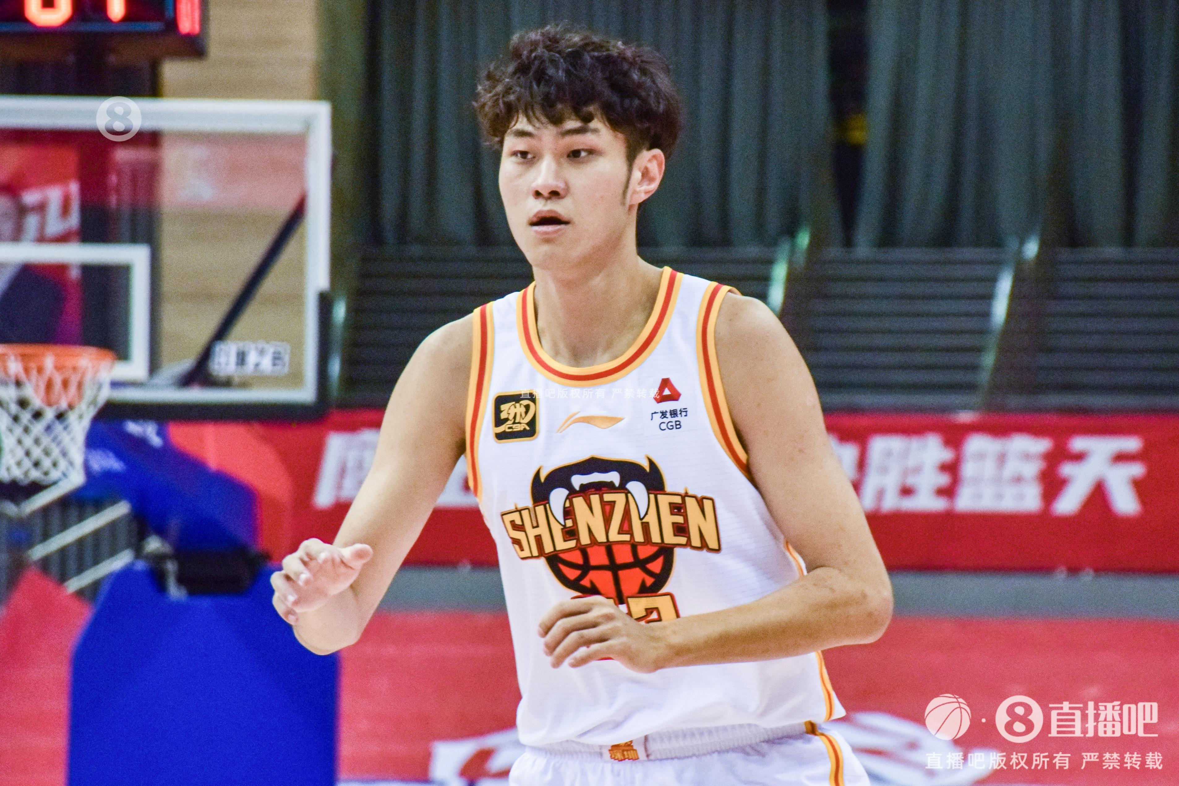 表現(xiàn)出色！王浩然14中7拿到20分3板6助2斷 正負(fù)值+30